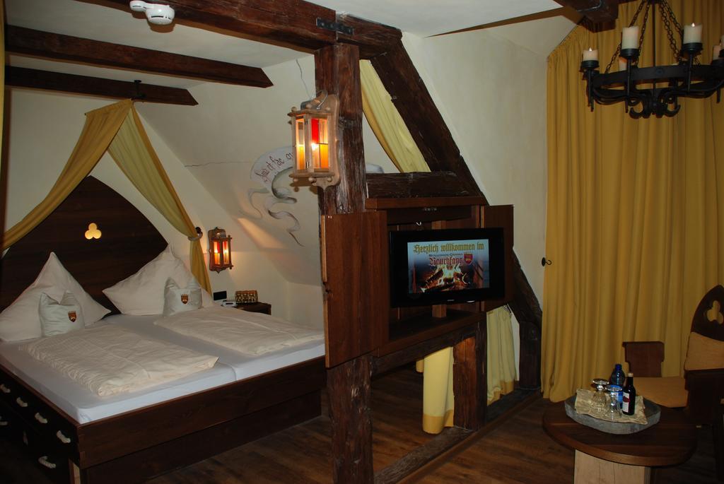 Mittelalterhotel-Gaestehaus Rauchfang Meersburg Værelse billede