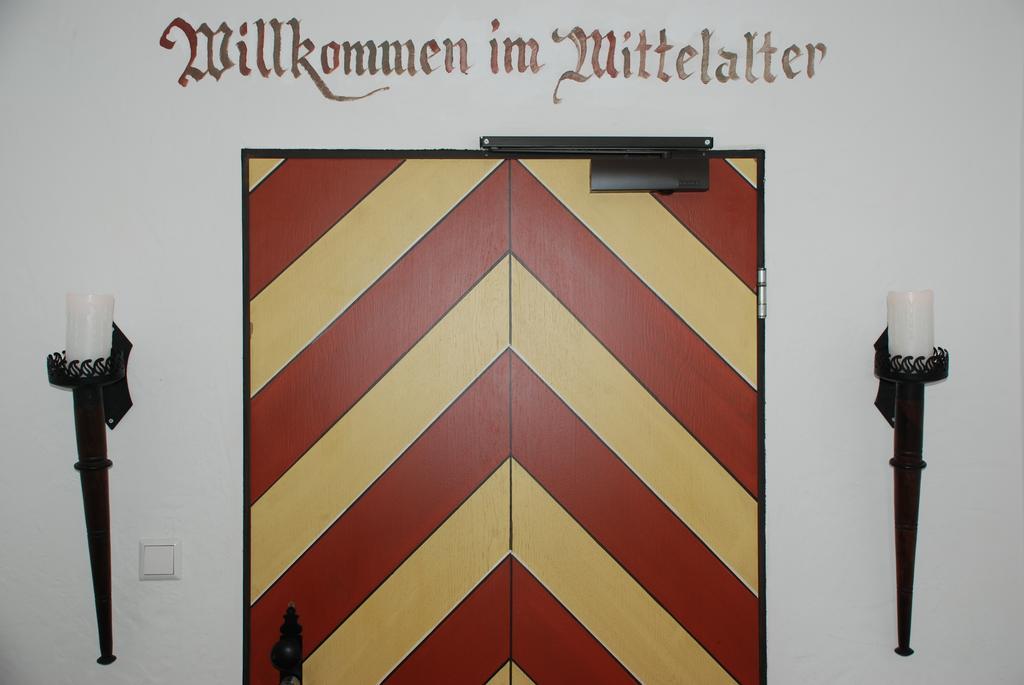 Mittelalterhotel-Gaestehaus Rauchfang Meersburg Eksteriør billede