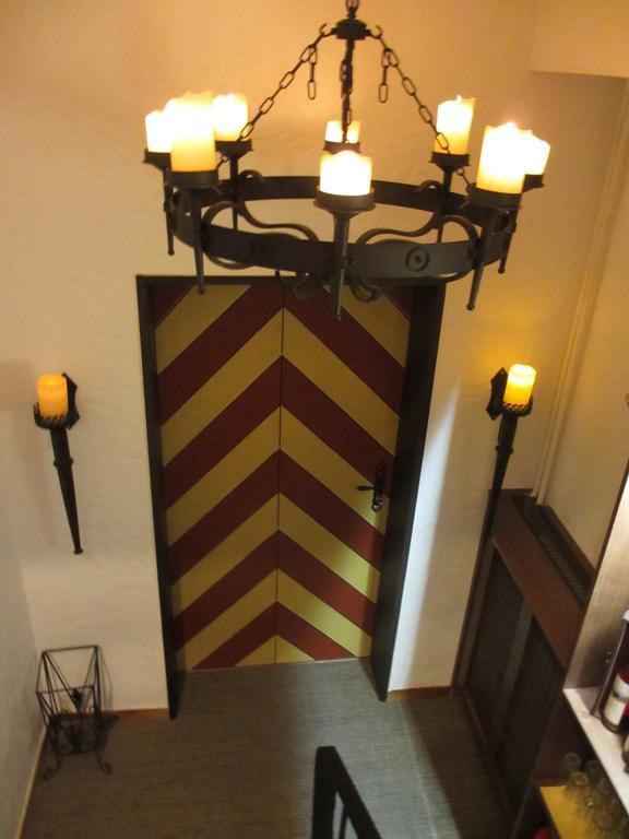 Mittelalterhotel-Gaestehaus Rauchfang Meersburg Eksteriør billede